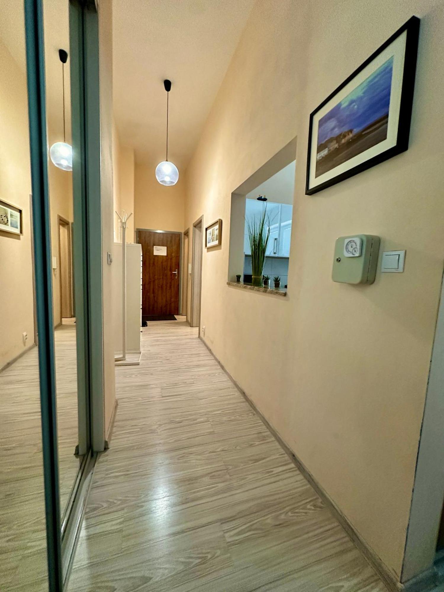 Princess Main Square Apartment Poprad Ngoại thất bức ảnh